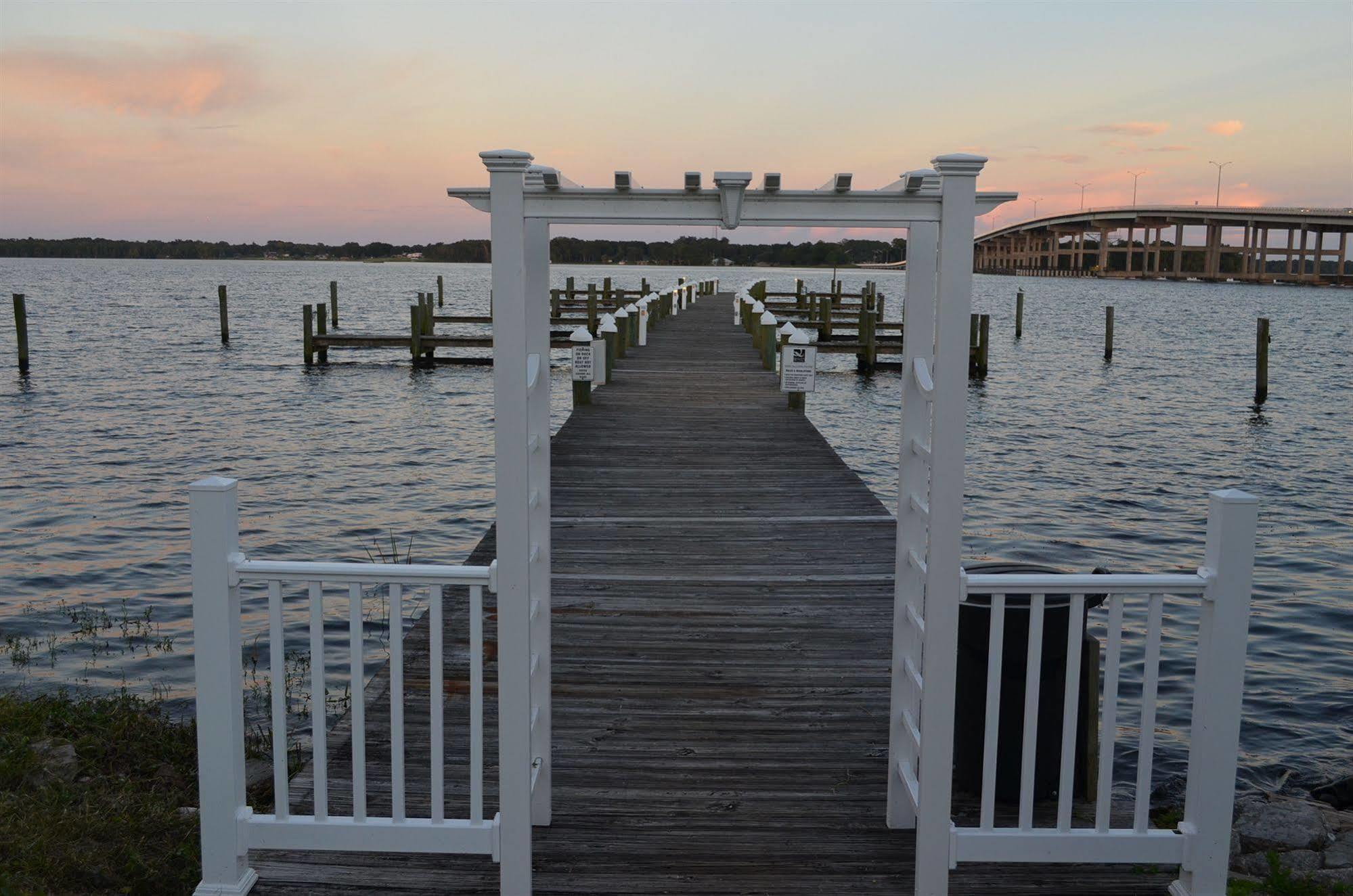 Quality Inn And Suites Palatka Riverfront Dış mekan fotoğraf